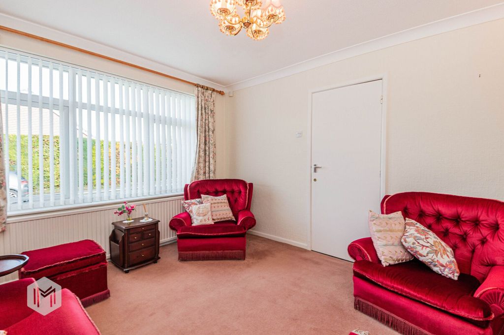Property photo 3 of 18 Picture No. 28