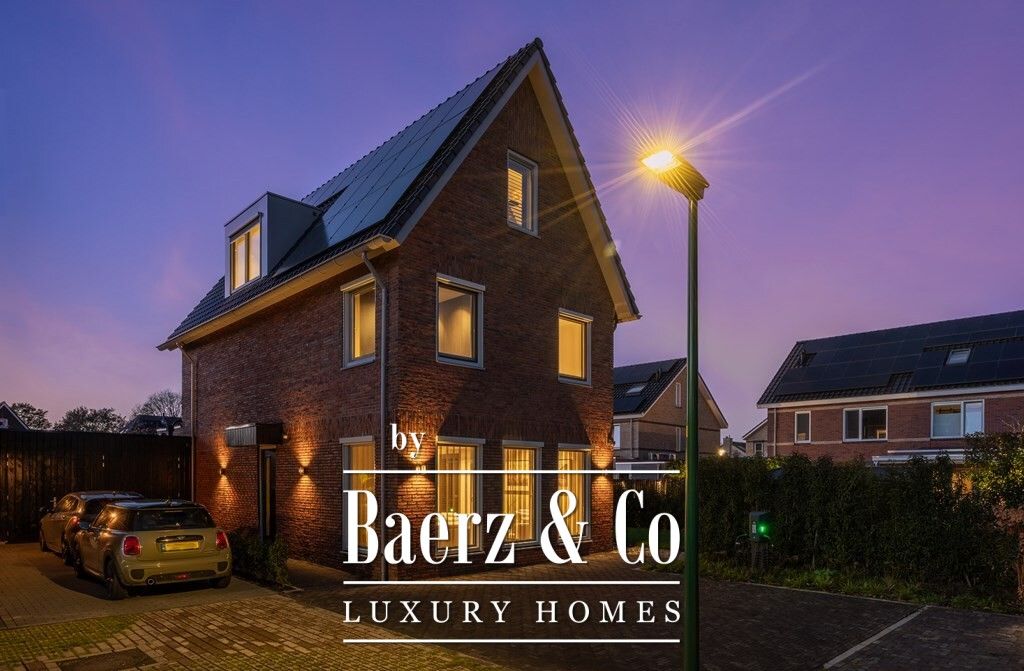 Property photo 1 of 61