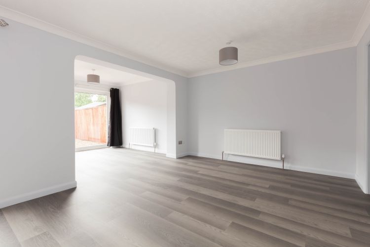 Property photo 3 of 9 287781