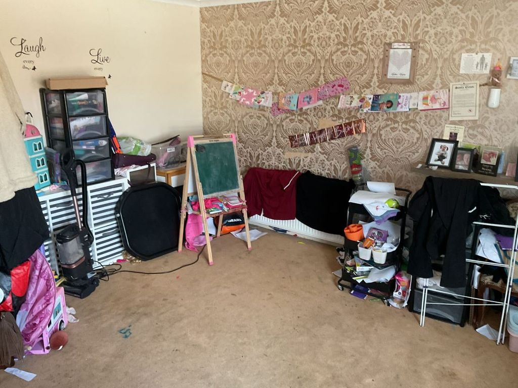 Additional image 8 of 2 bed flat for saleFlat 6 Rowan Court, 75 Wilson Street, Girvan, Ayrshire KA26