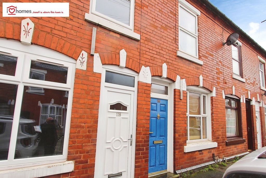 Property photo 1 of 13 Photo 8