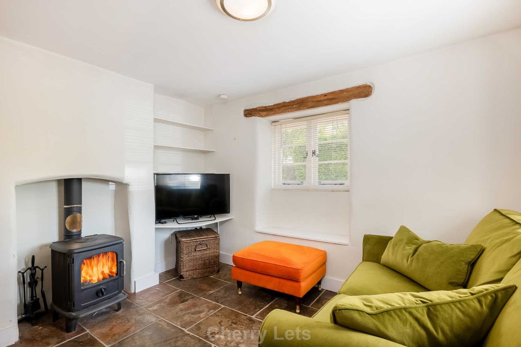Property photo 3 of 9