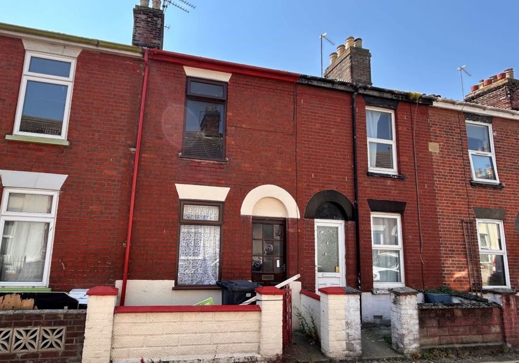 Property photo 1 of 2