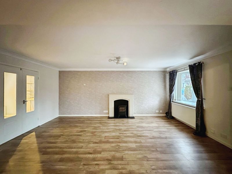 Property photo 3 of 18 Photo 16