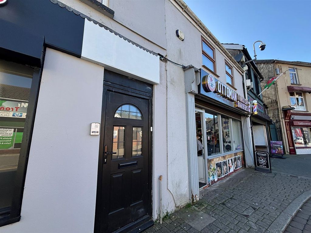 Property photo 1 of 12 54 Oxford Street  (1).Jpeg