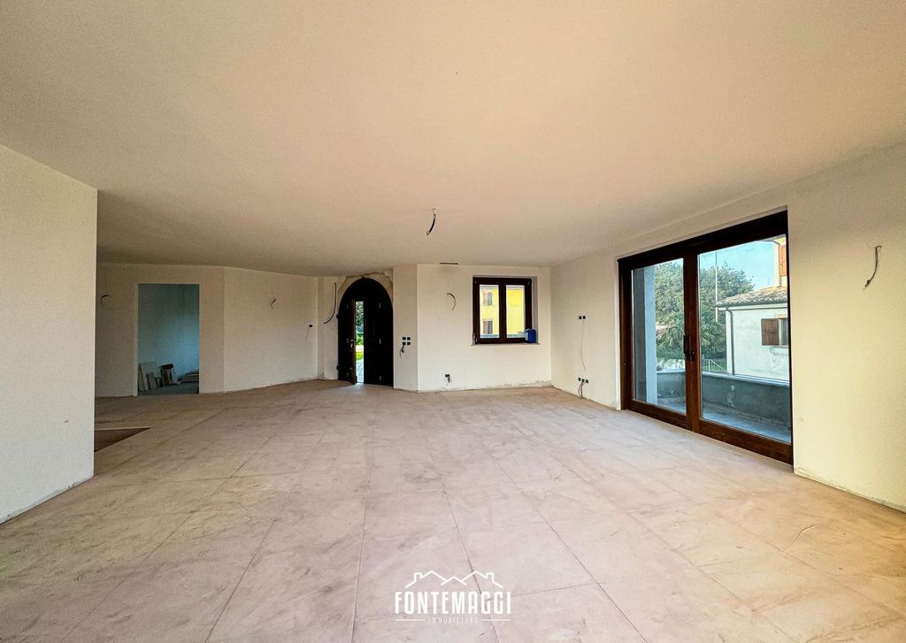 Property photo 3 of 30 <Alttext/>