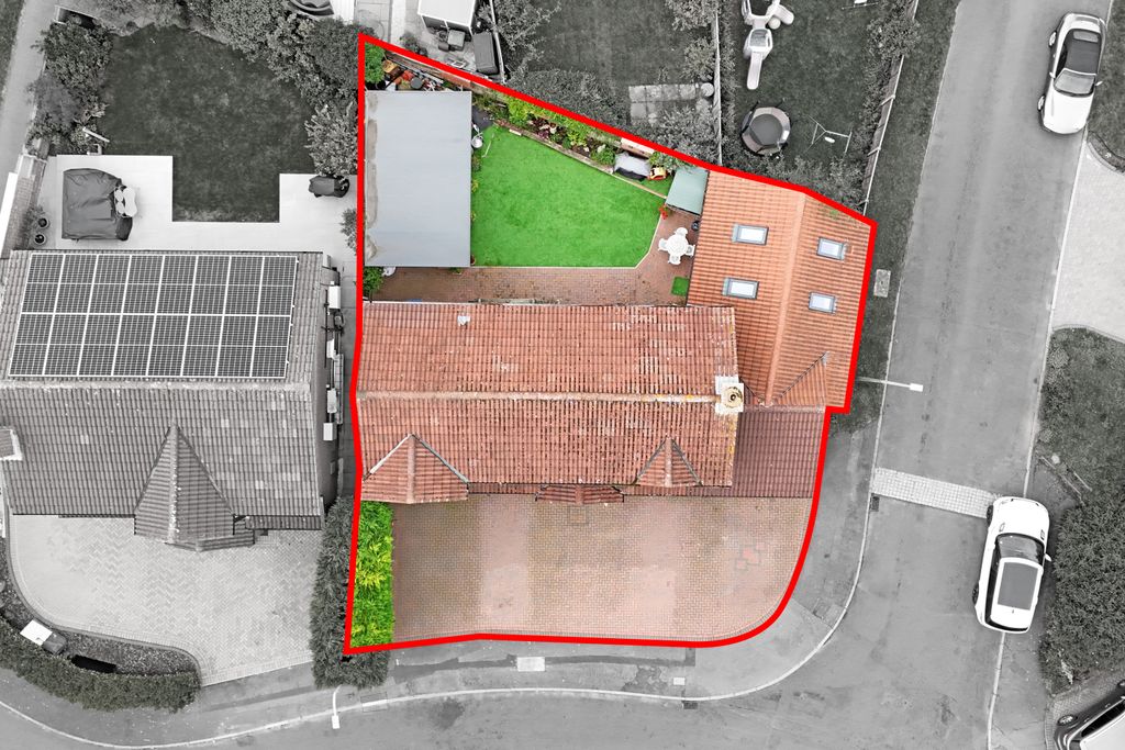 Property photo 2 of 25 A1