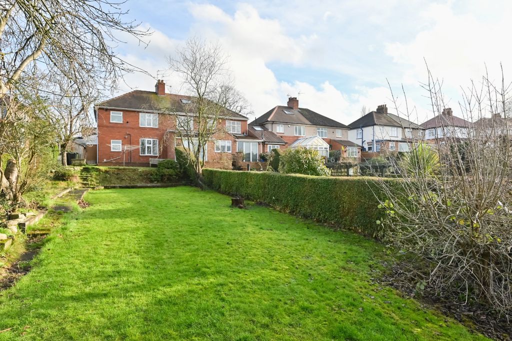 Property photo 3 of 14 Picture 3