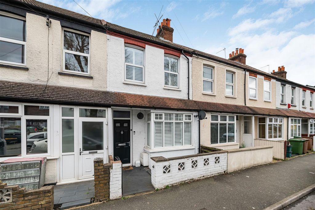 Property photo 2 of 11 1_75341.Jpg