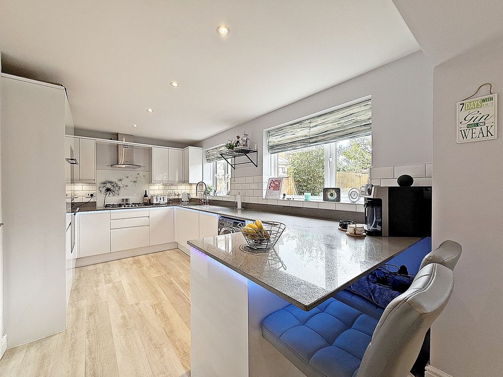 Property photo 2 of 23 Kitchen-Breakfast Room