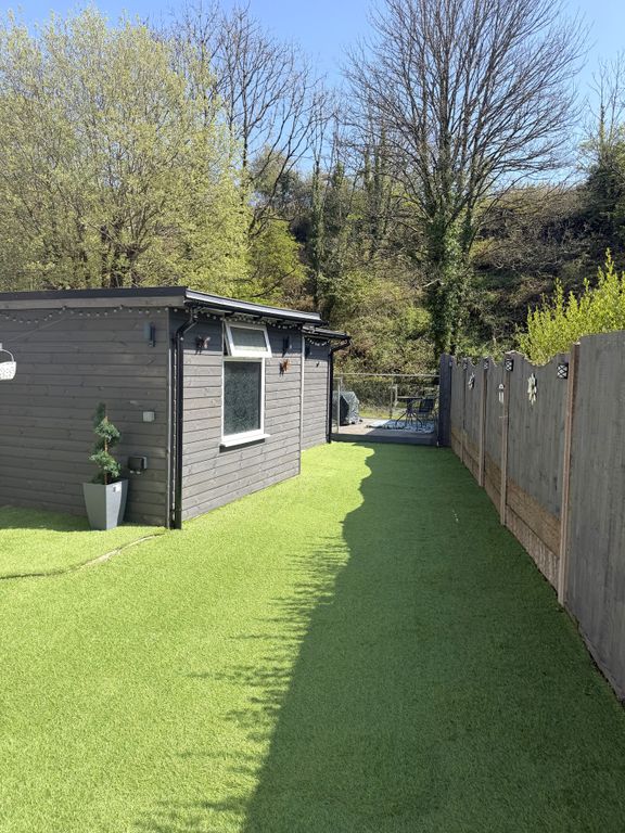 Property photo 2 of 33 Rear Garden