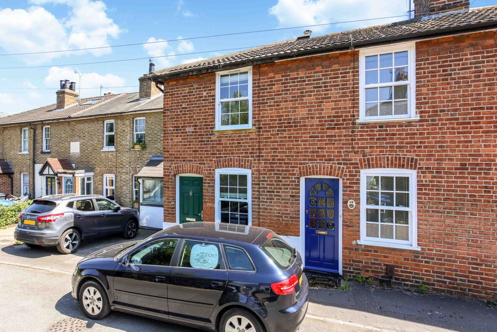 Property photo 1 of 9