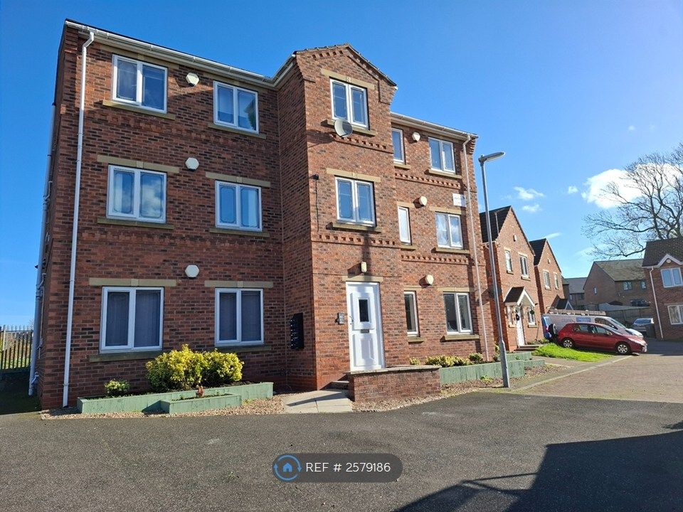 Property photo 2 of 10
