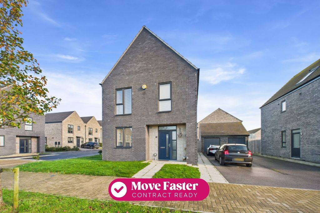 Property photo 1 of 18 4610193