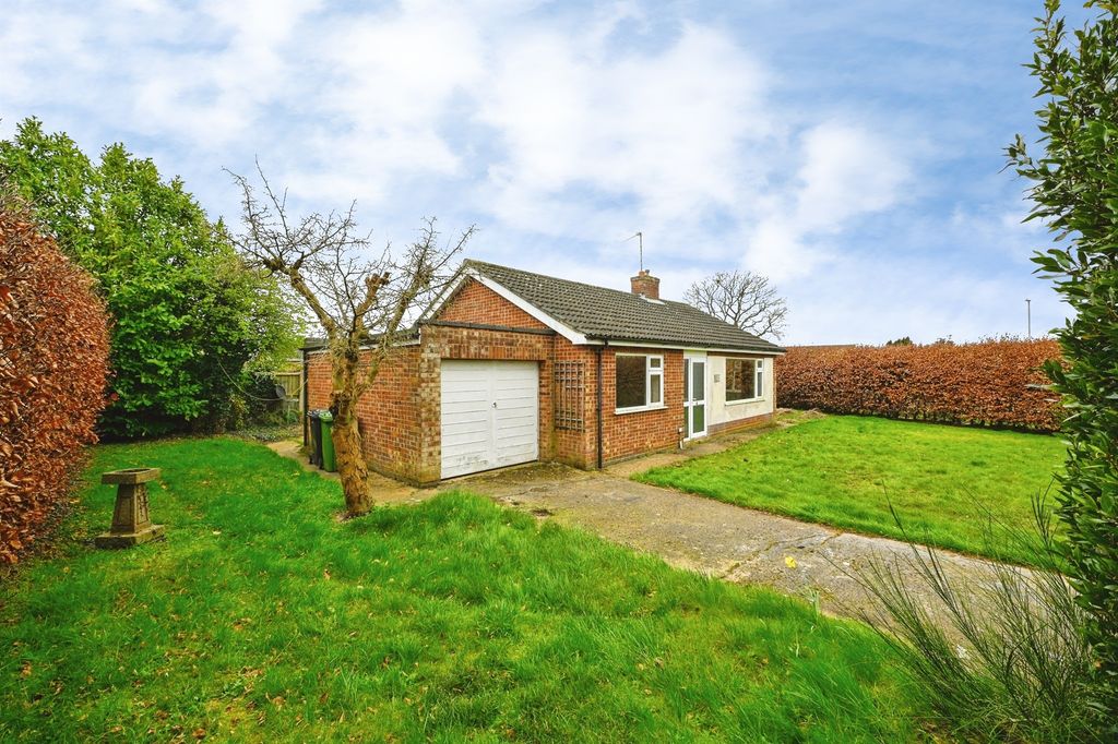 Property photo 2 of 18