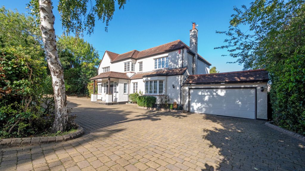 Property photo 1 of 20