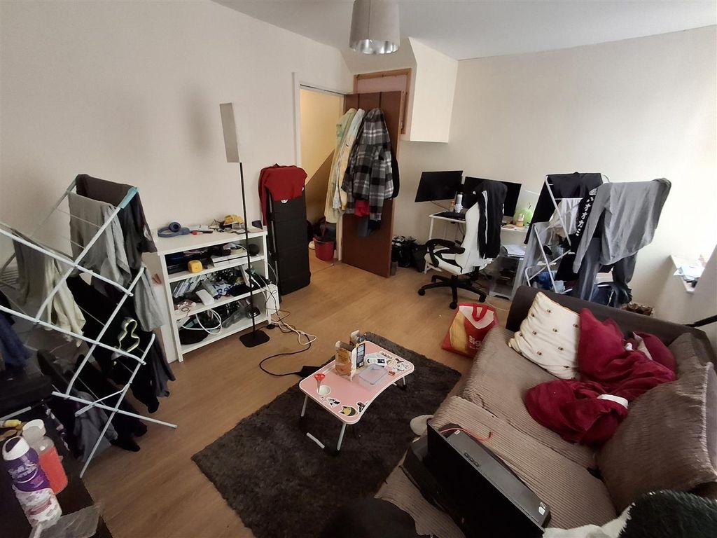 Property photo 3 of 7 20250508_120823.Jpg