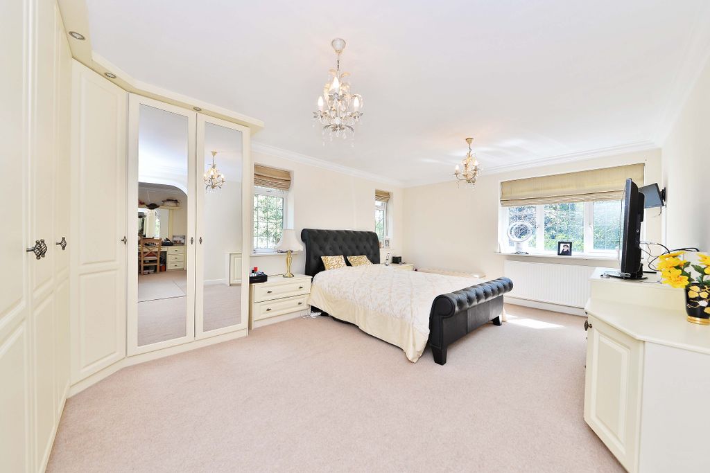 Additional image 15 of 8 bed detached house for saleAmpton Road, Edgbaston, Birmingham B15