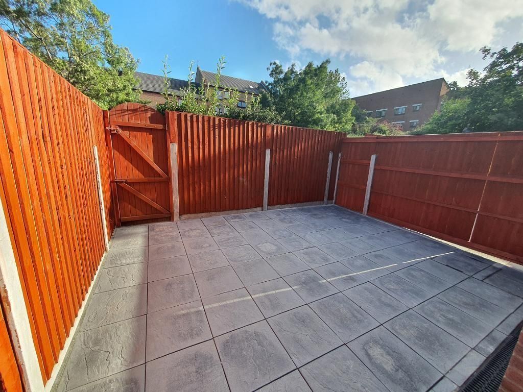 Property photo 2 of 38