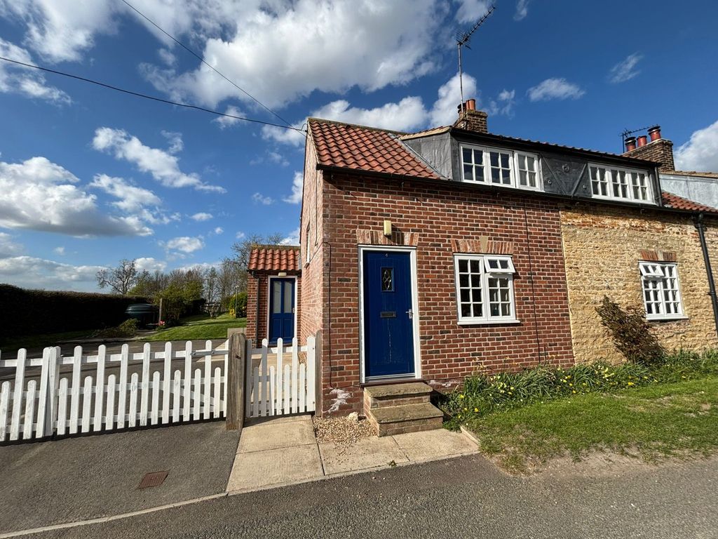 Property photo 1 of 14 External