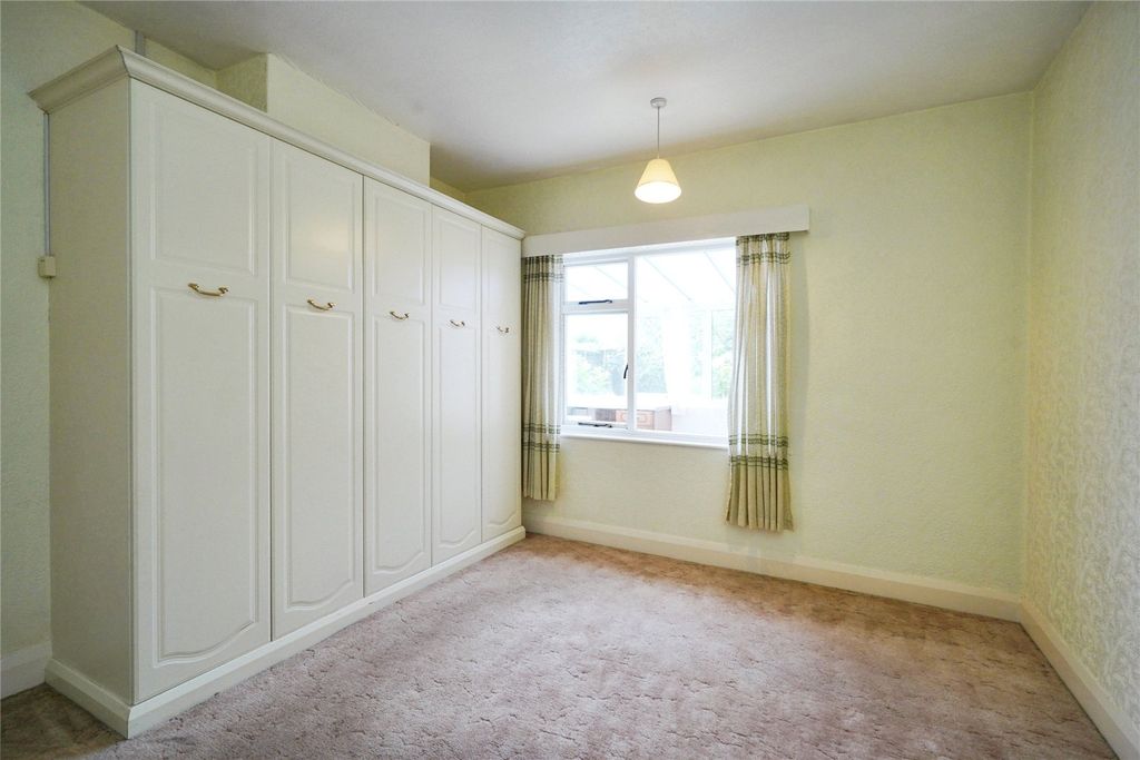 Property photo 3 of 34 Picture No. 04