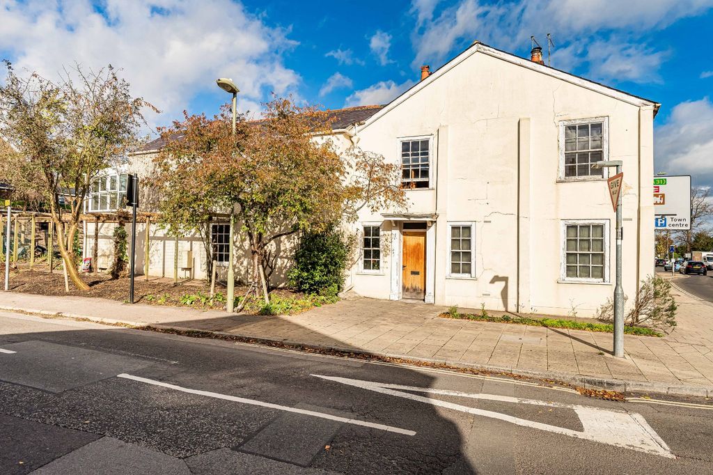 Property photo 1 of 23 Picture No. 15