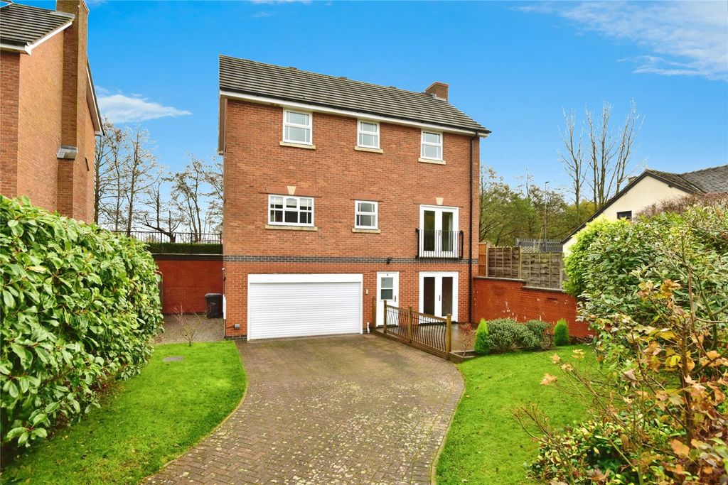 Property photo 3 of 26 Picture No. 06