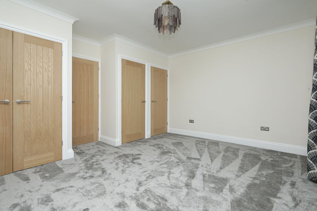 Additional image 9 of 2 bed flat for saleEpple Bay Avenue, Birchington, Kent CT7