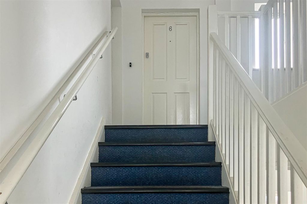Additional image 4 of 1 bed flat for saleBolwell Place, Melksham SN12
