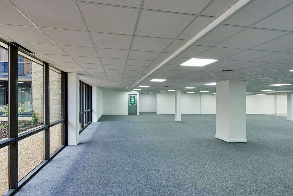 Property photo 2 of 18 Photo 6