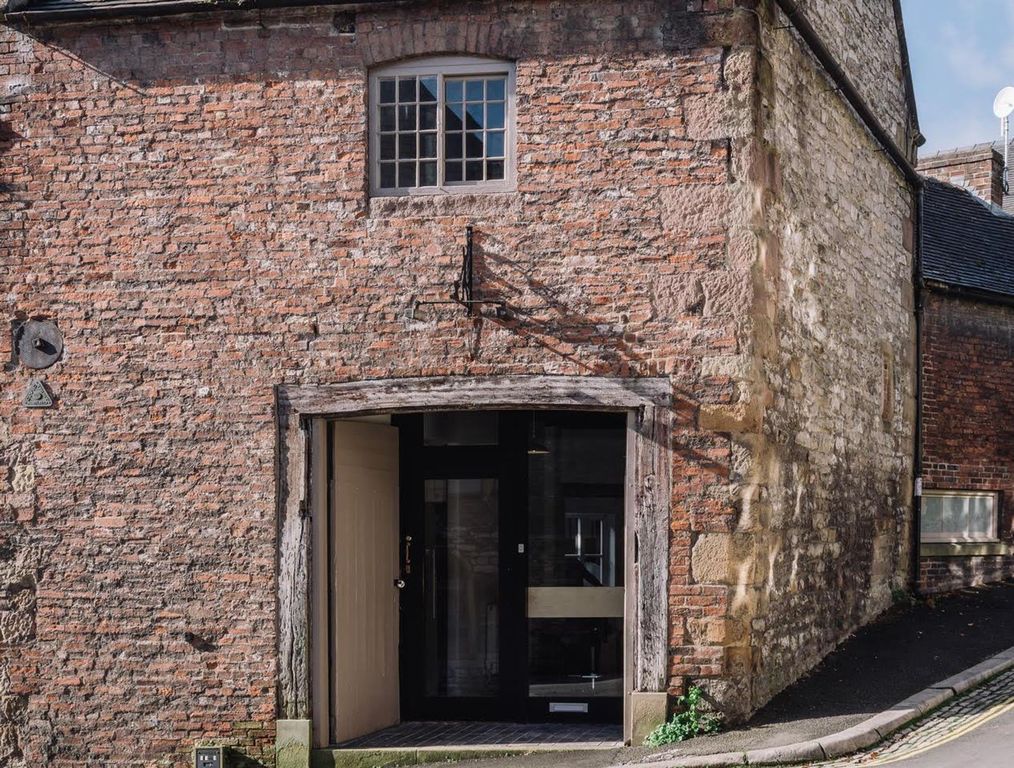 Property photo 1 of 9 Blacksmith Front 2.Jpg