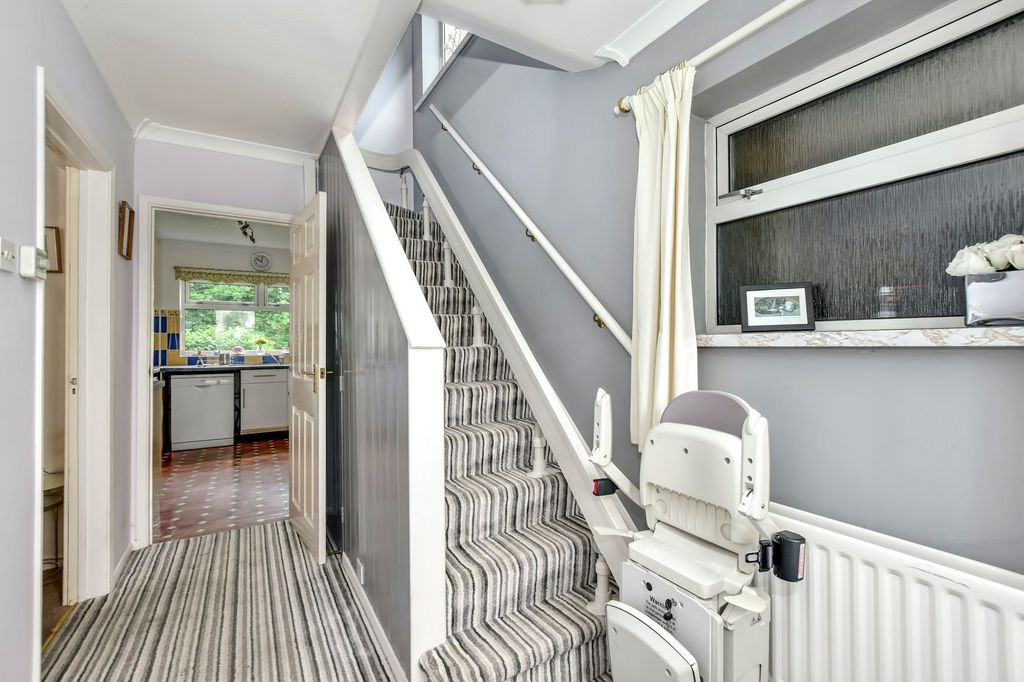 Additional image 10 of 3 bed semi-detached house for saleLangley Lane, Abbots Langley WD5