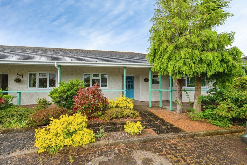 Property photo 2 of 24 Pbox-Img.Jpg