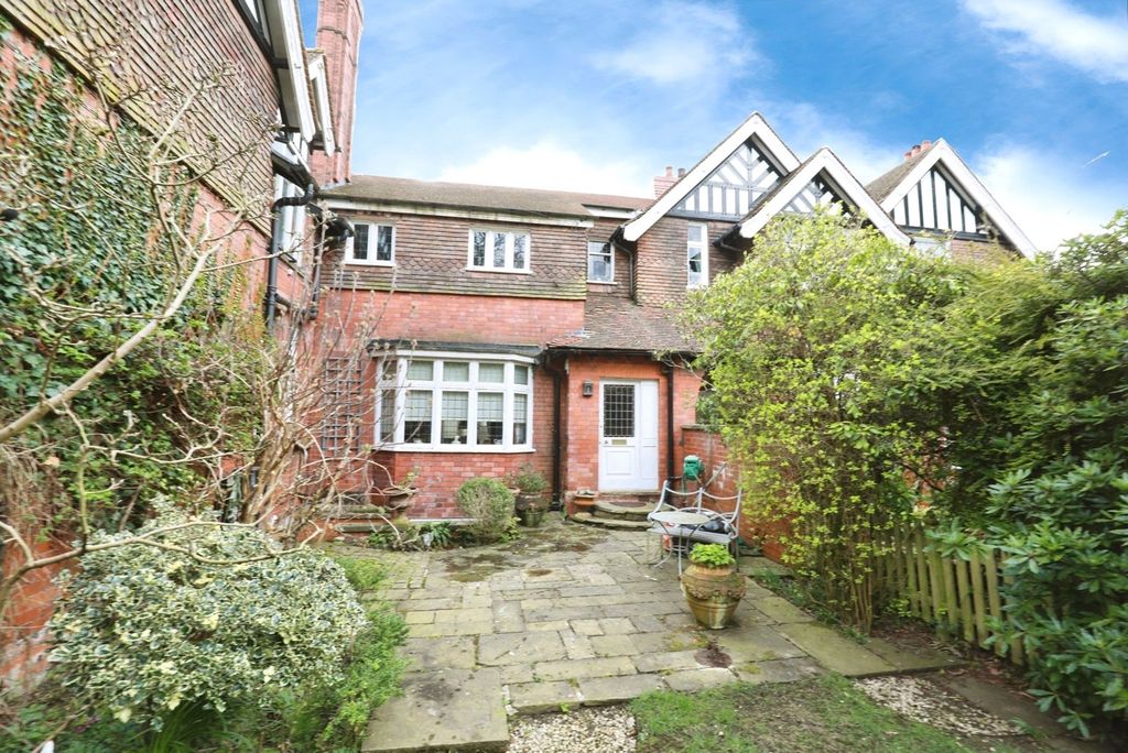 Property photo 1 of 17 Photo