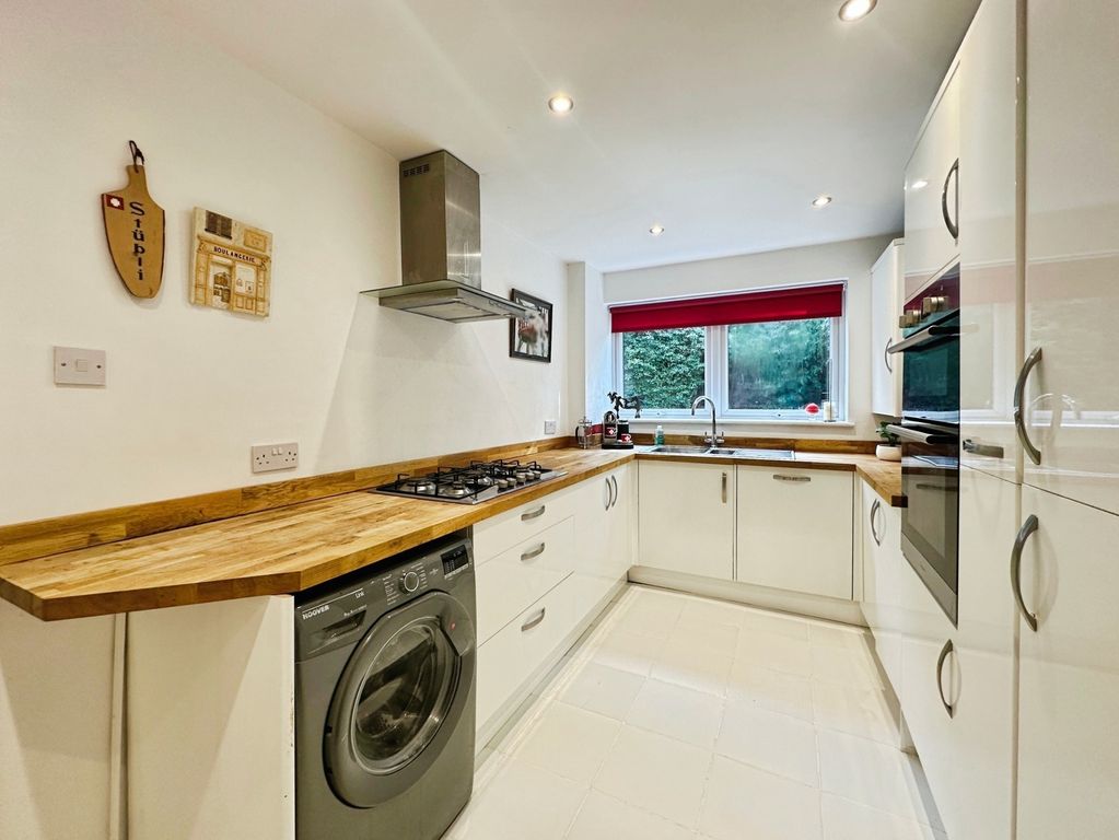 Property photo 2 of 12 Pbox-Img.Jpg