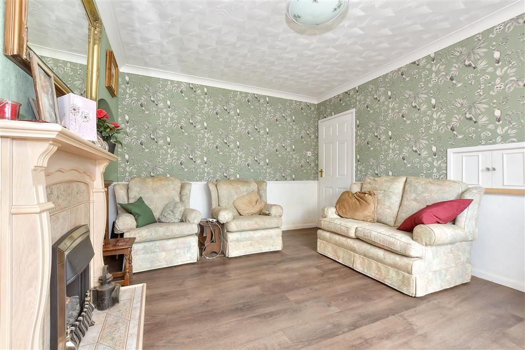 Property photo 3 of 11 Dining Room (Seller Uses As Lounge)
