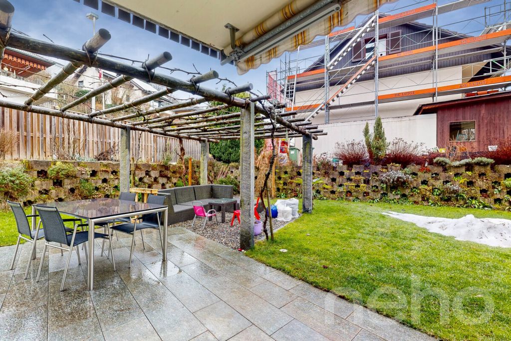 Property photo 3 of 12