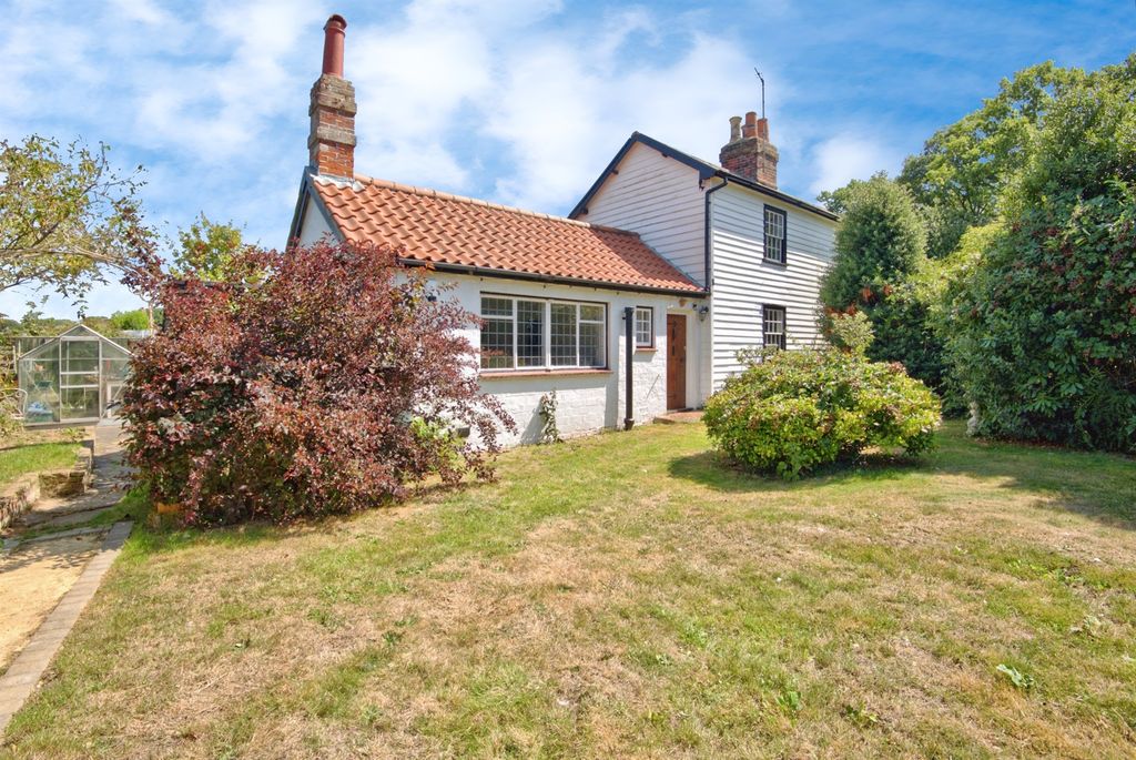 Property photo 2 of 22
