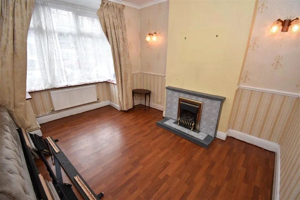 Property photo 2 of 8 Picture No. 02