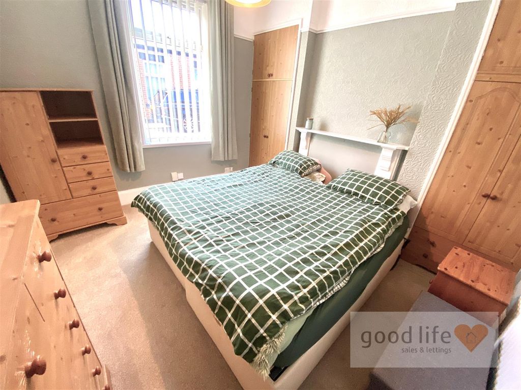 Property photo 2 of 13 20260914_112056024_Ioswilmore Street.Jpg