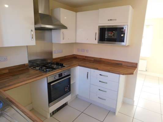 Property photo 2 of 22