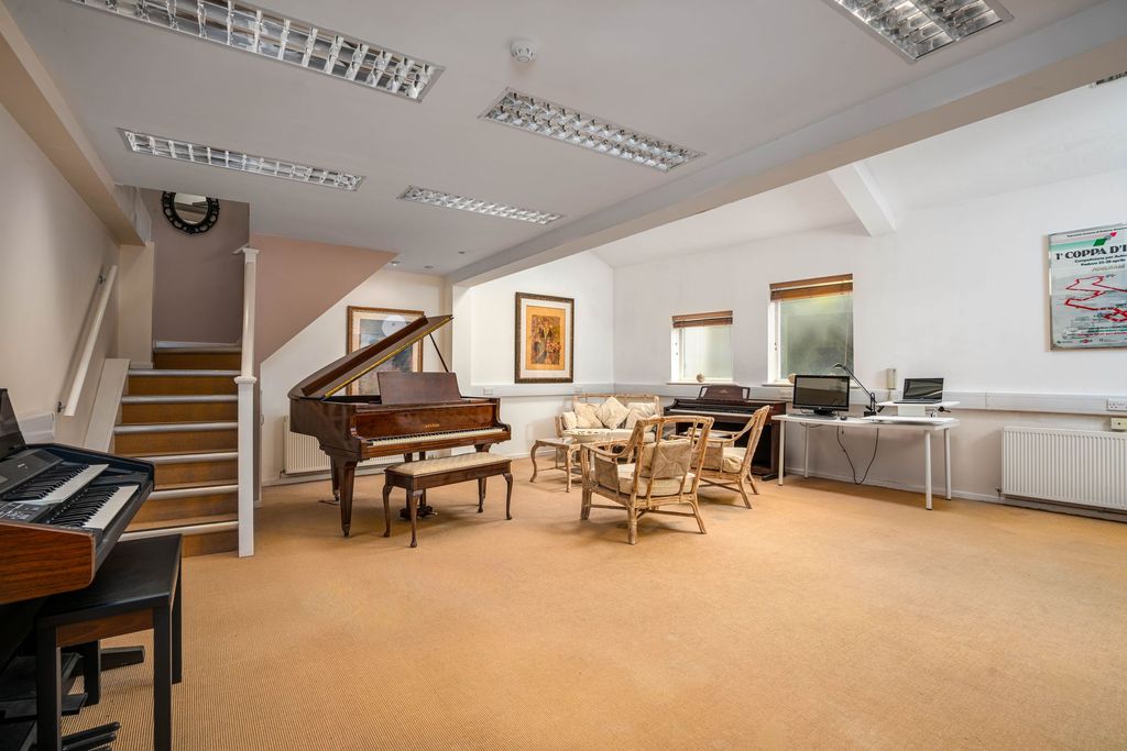 Property photo 3 of 14 Family Room