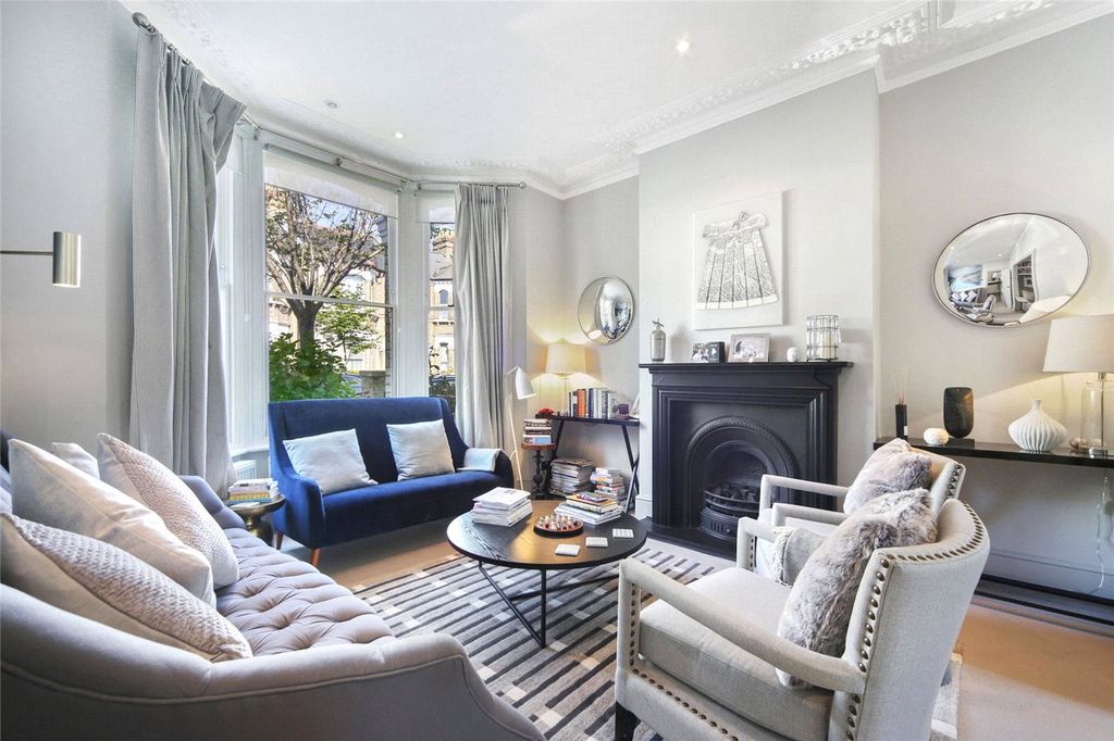 Property photo 1 of 14 Picture No. 04