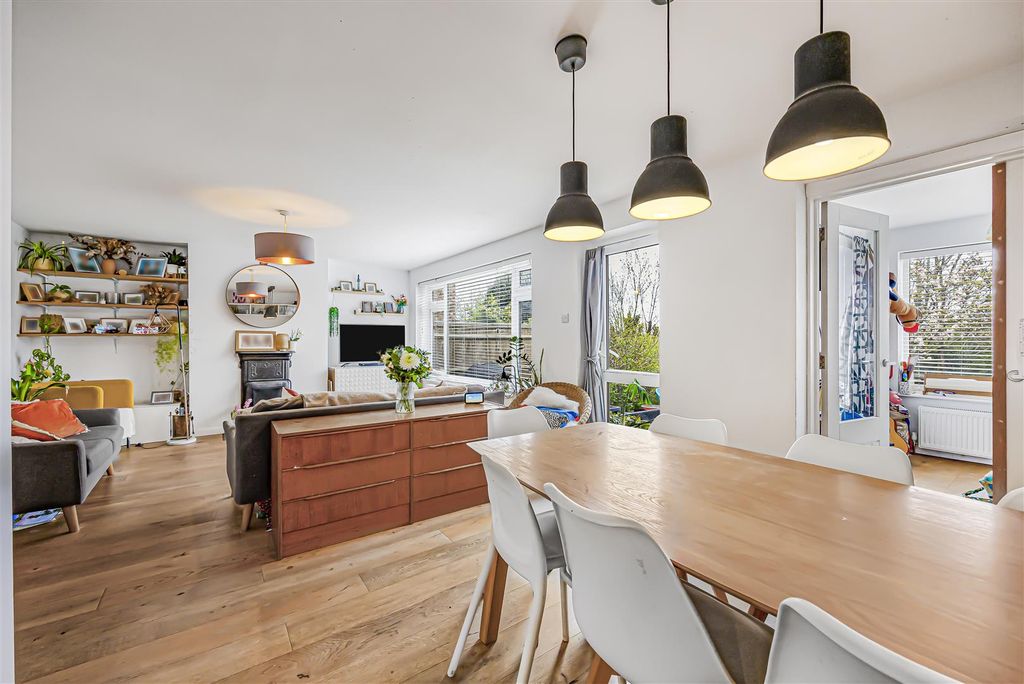 Property photo 3 of 24 20_77251.Jpg