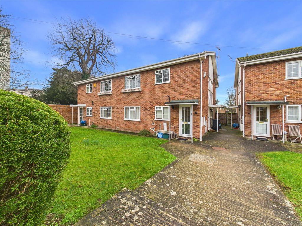 Property photo 1 of 9 Picture No. 16