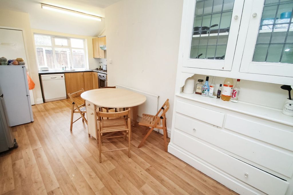 Property photo 2 of 9 Picture No. 01