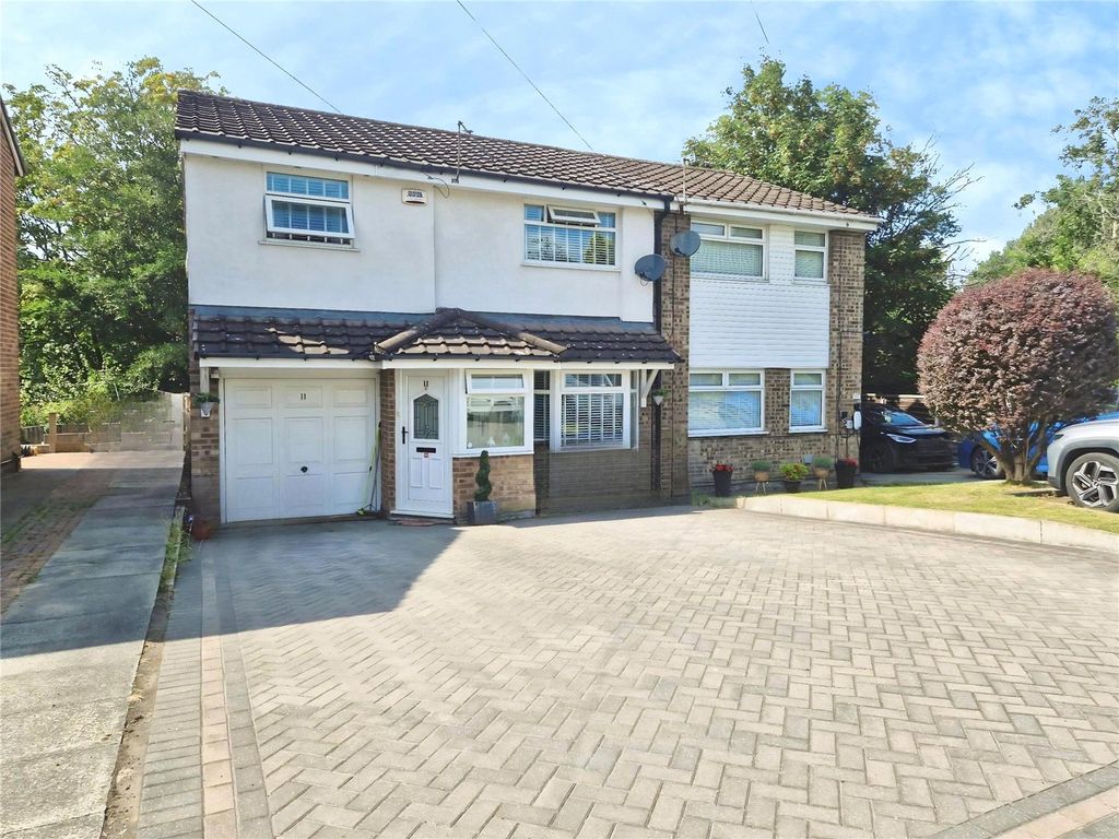 Property photo 1 of 24 Picture No. 13