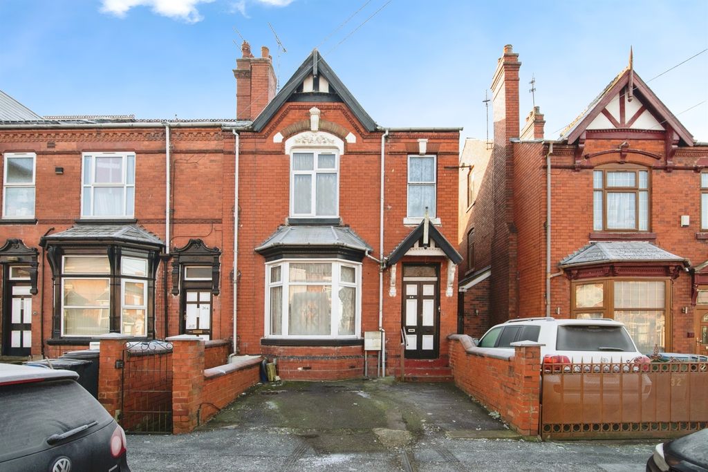 Property photo 1 of 17