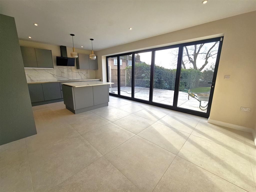 Property photo 3 of 22 20250113_103339.Jpg