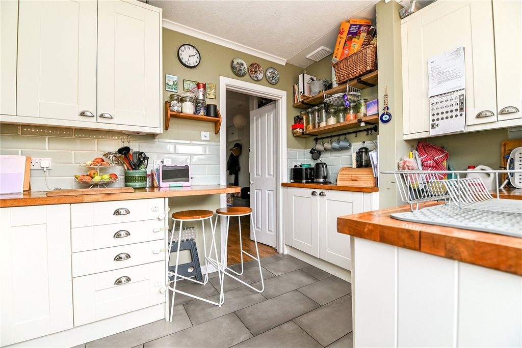 Property photo 2 of 15 Picture No. 26